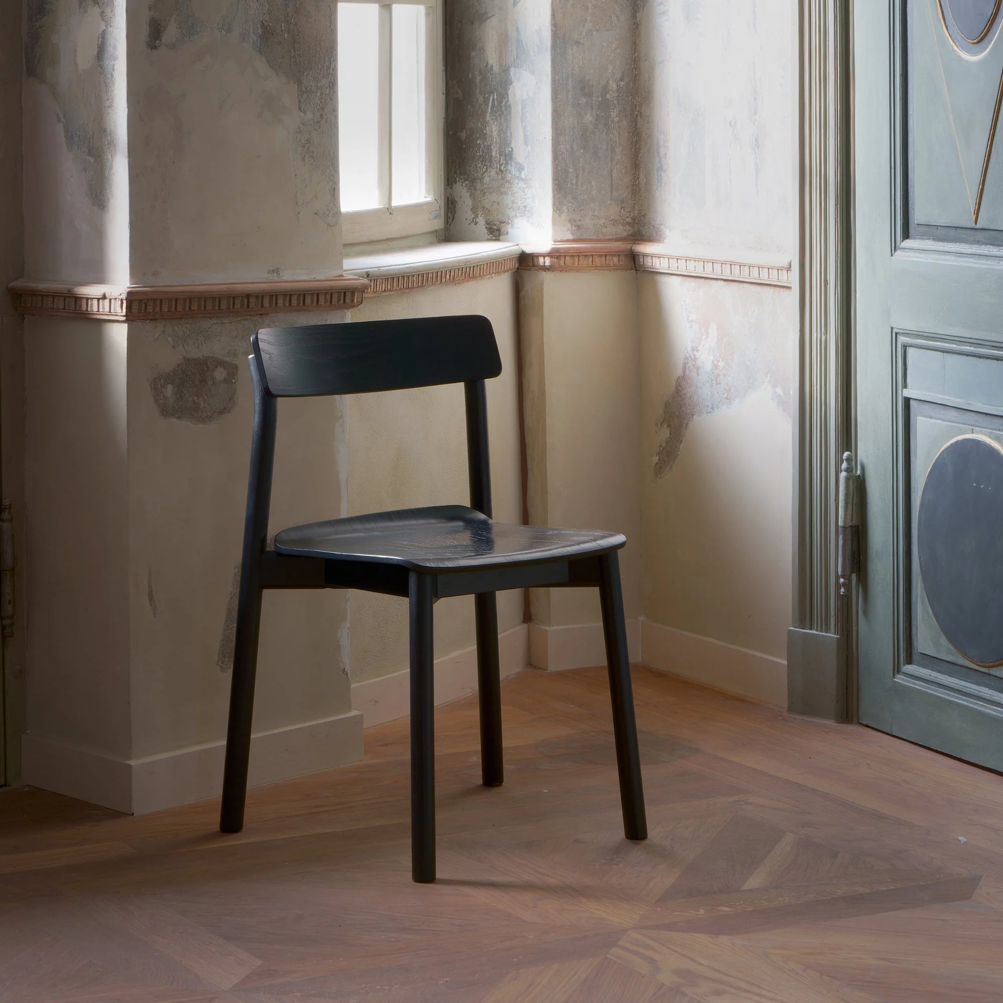 ARCHE chair / Black - Image 10