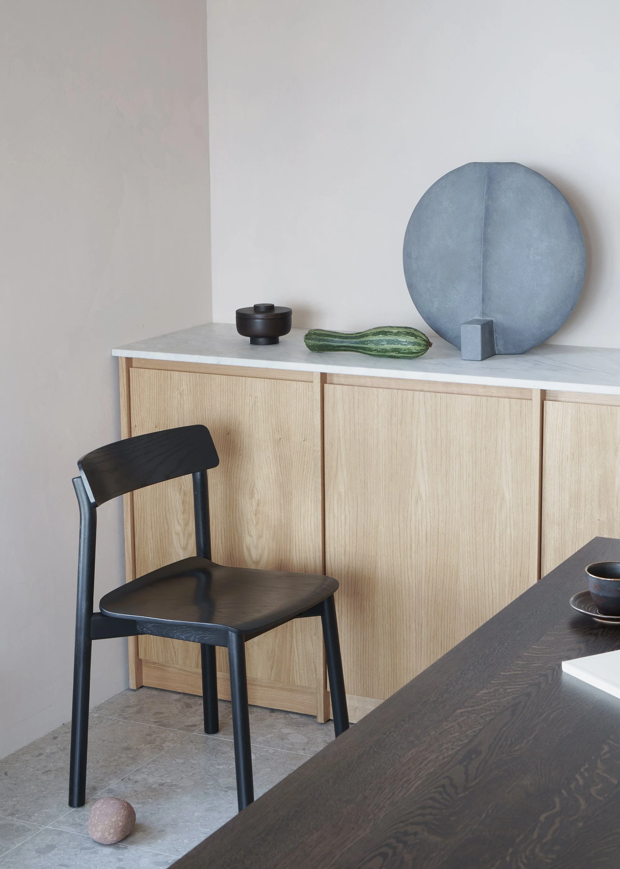 ARCHE chair / Black - Image 6