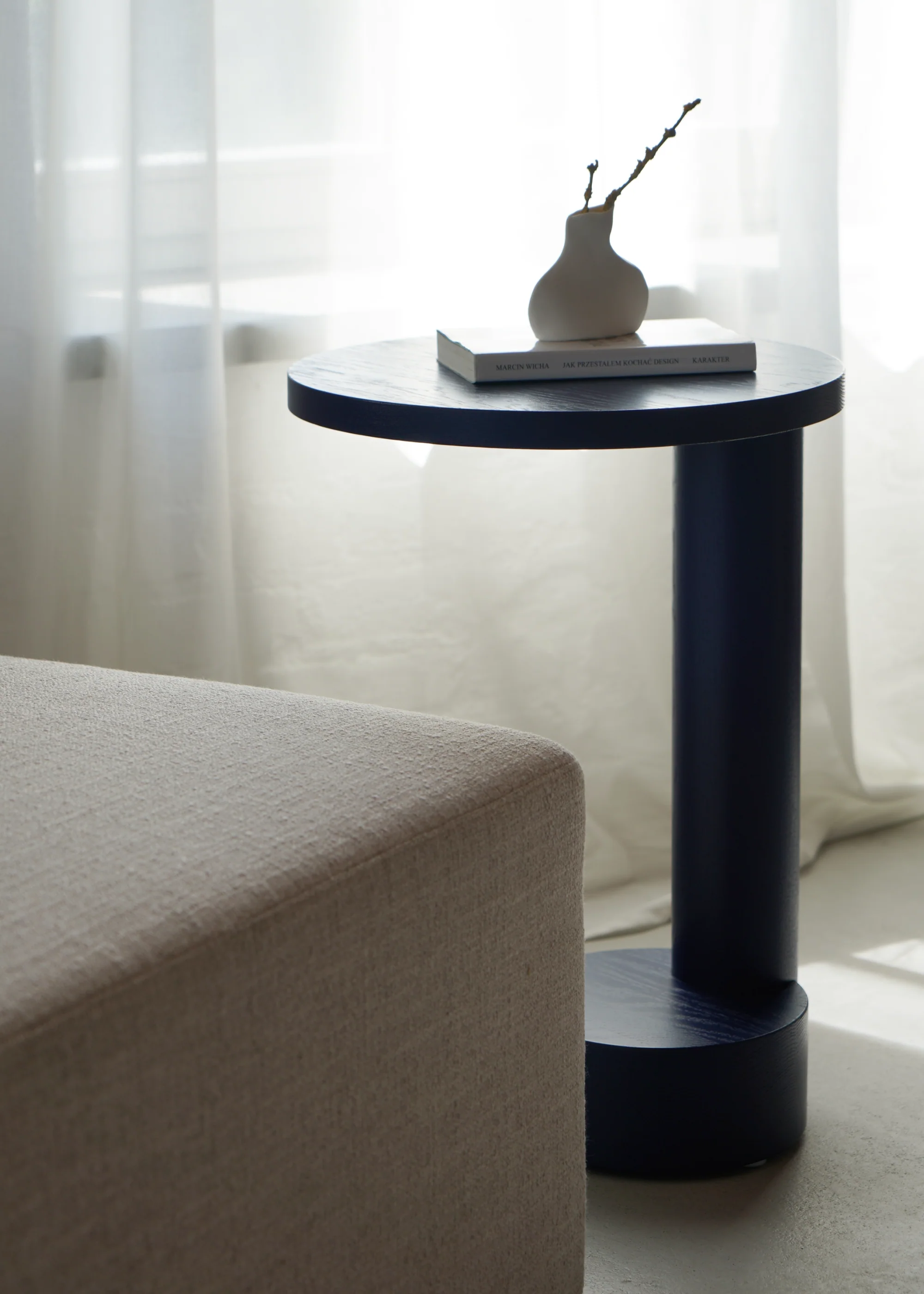 BOLD side table / Cobalt - Image 5