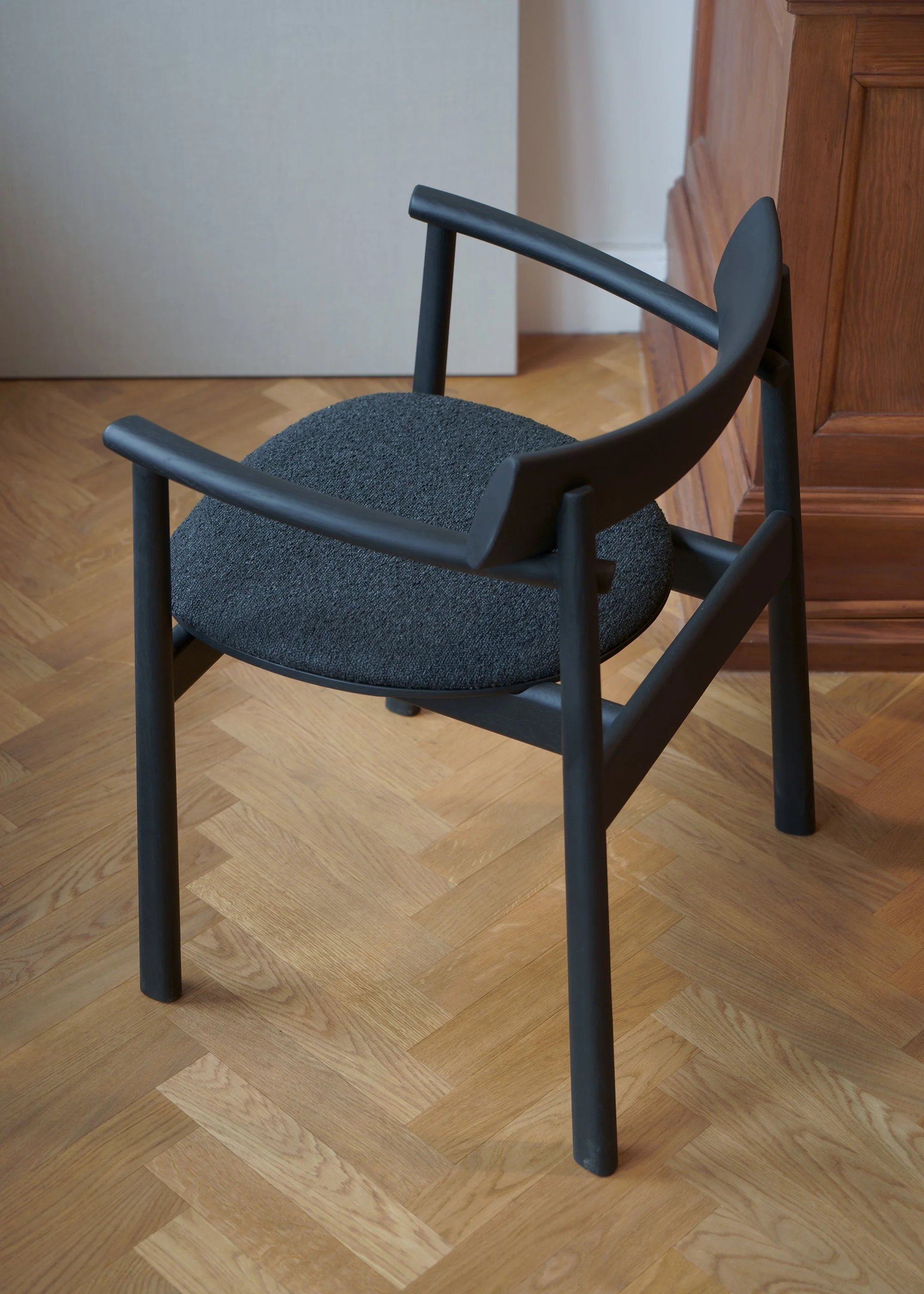 ELIPSA SOFT chair / Black  / Boucle black - Image 4