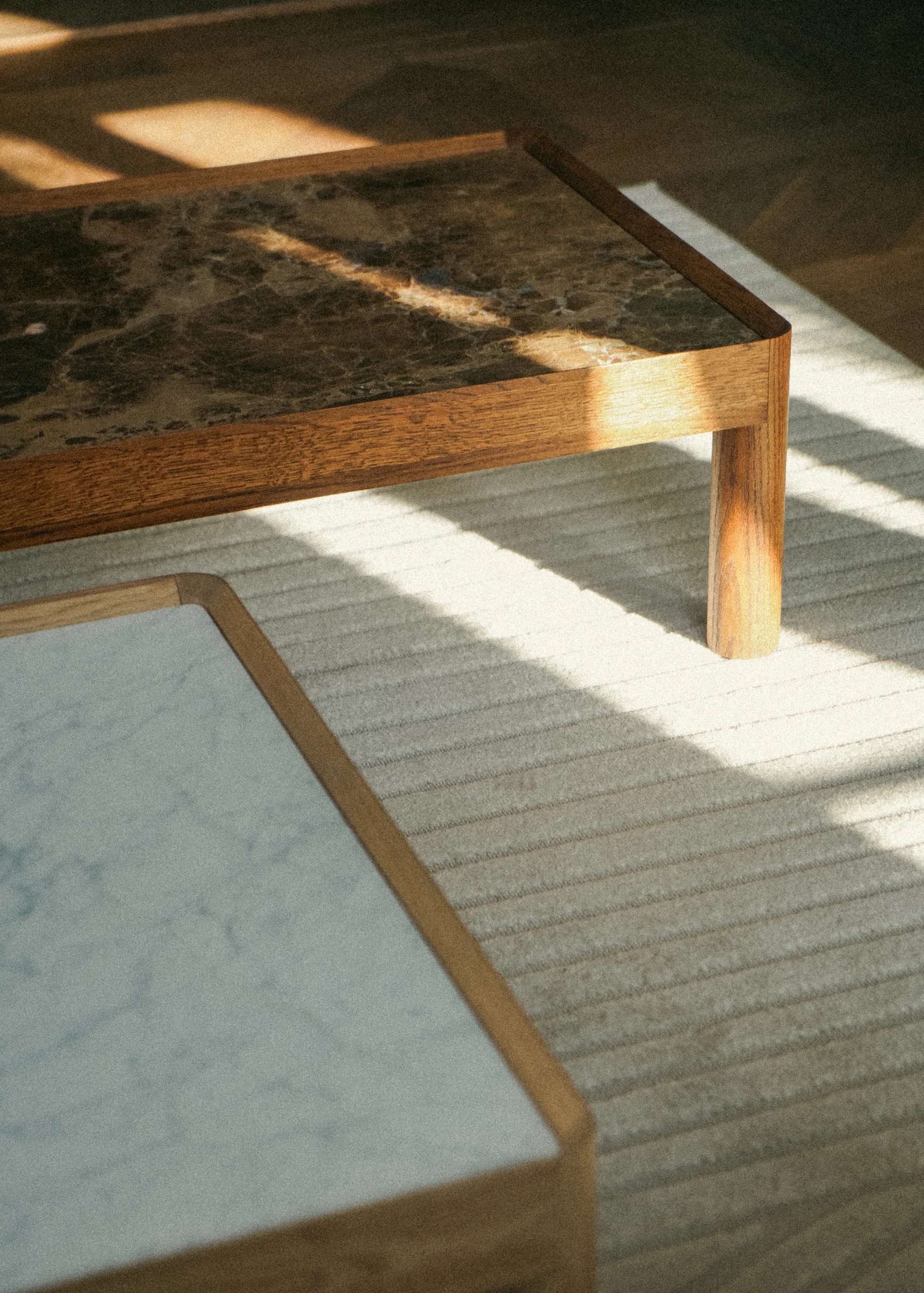 INSET LOW coffee table - Image 14