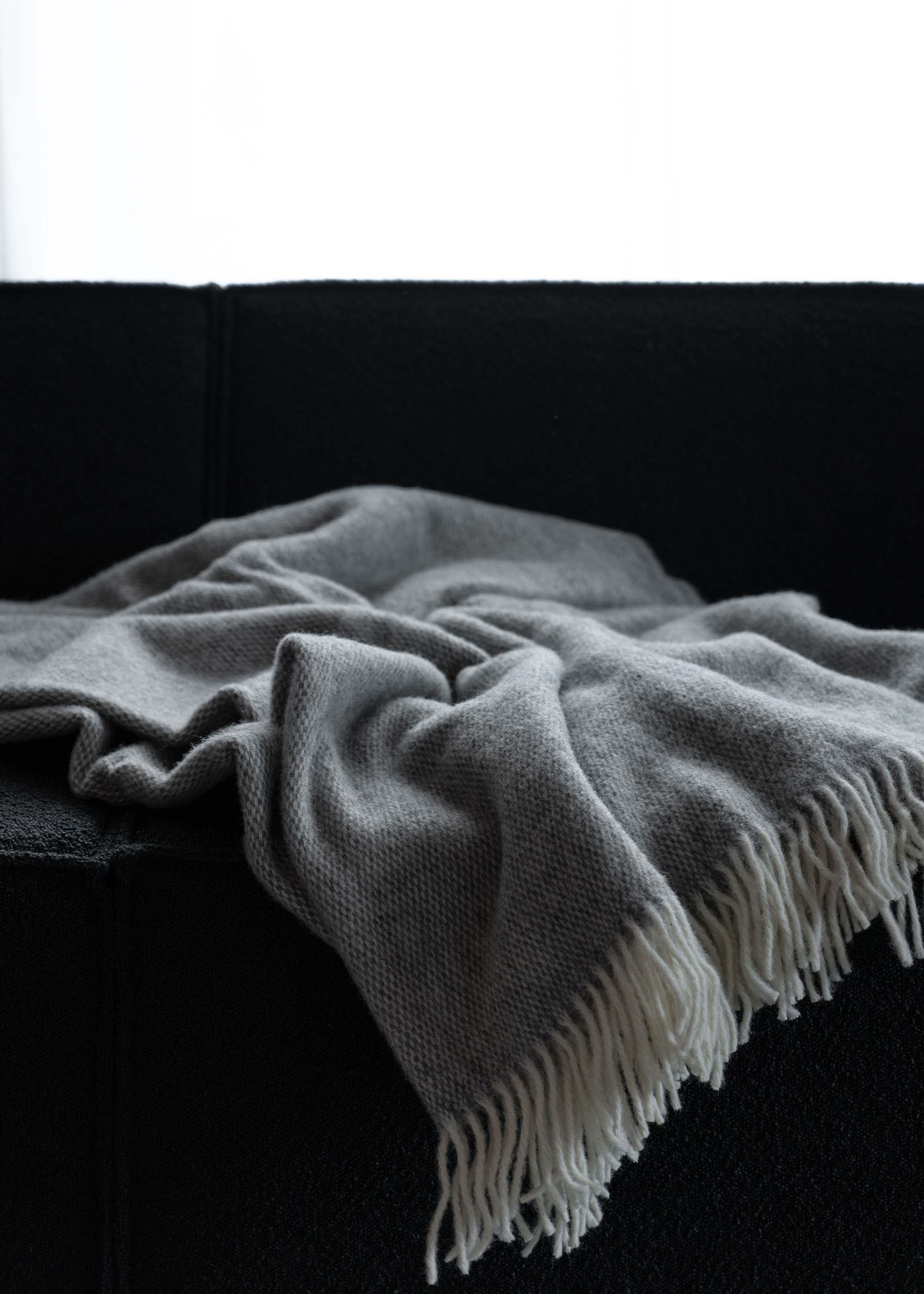 MERI blanket / Ash - Image 5
