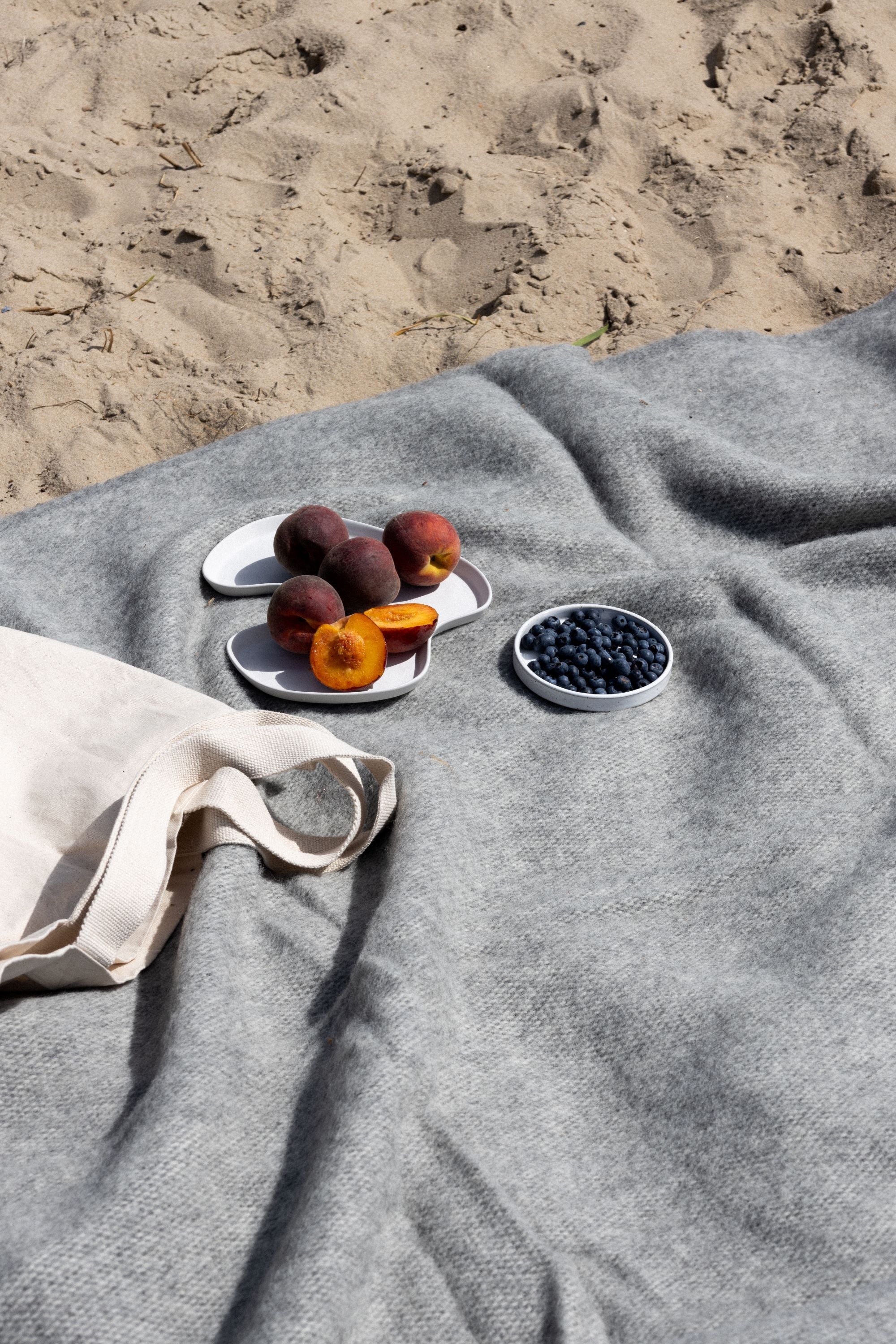 MERI blanket / Ash - Image 7