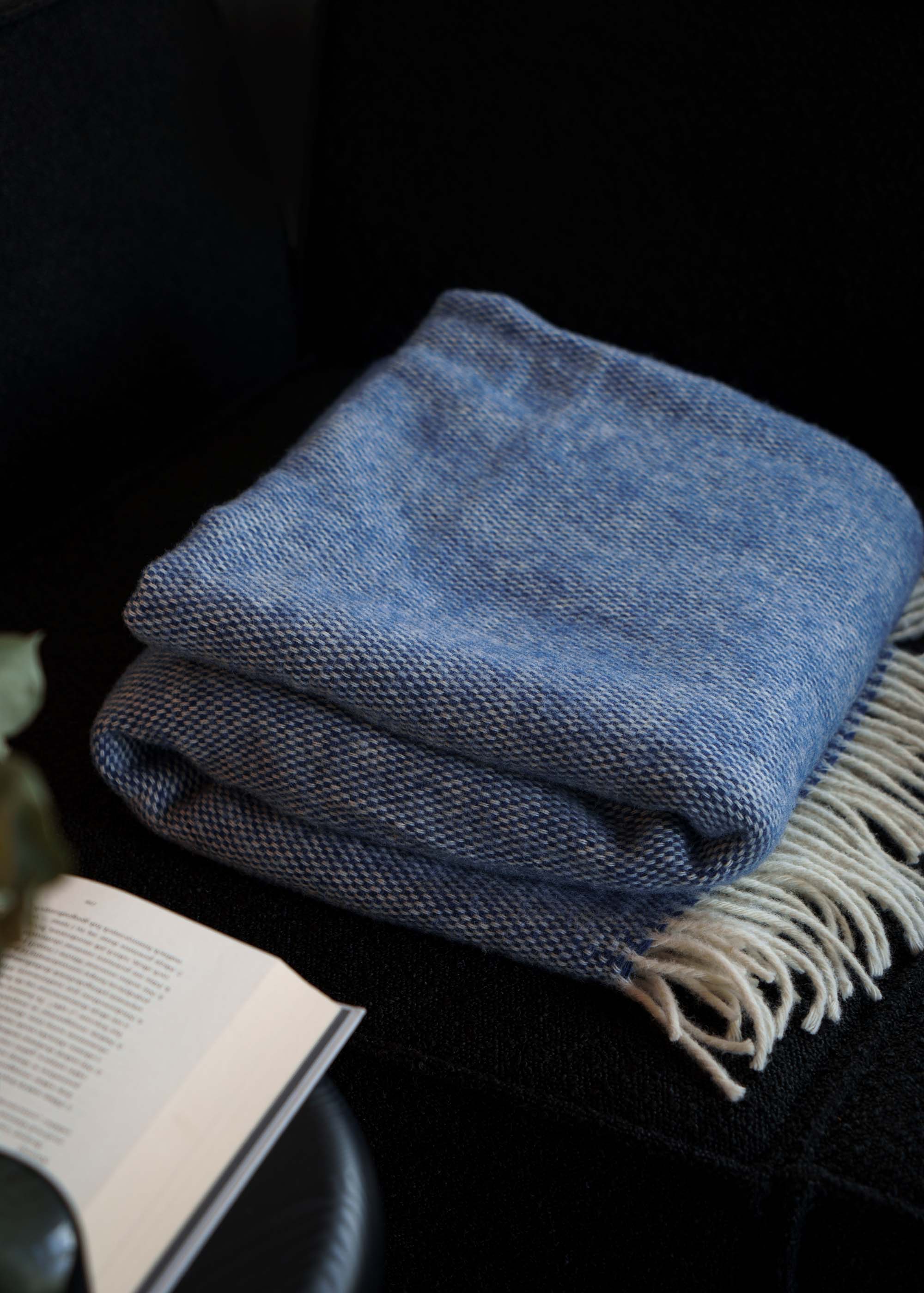 MERI blanket / Cobalt - Image 4