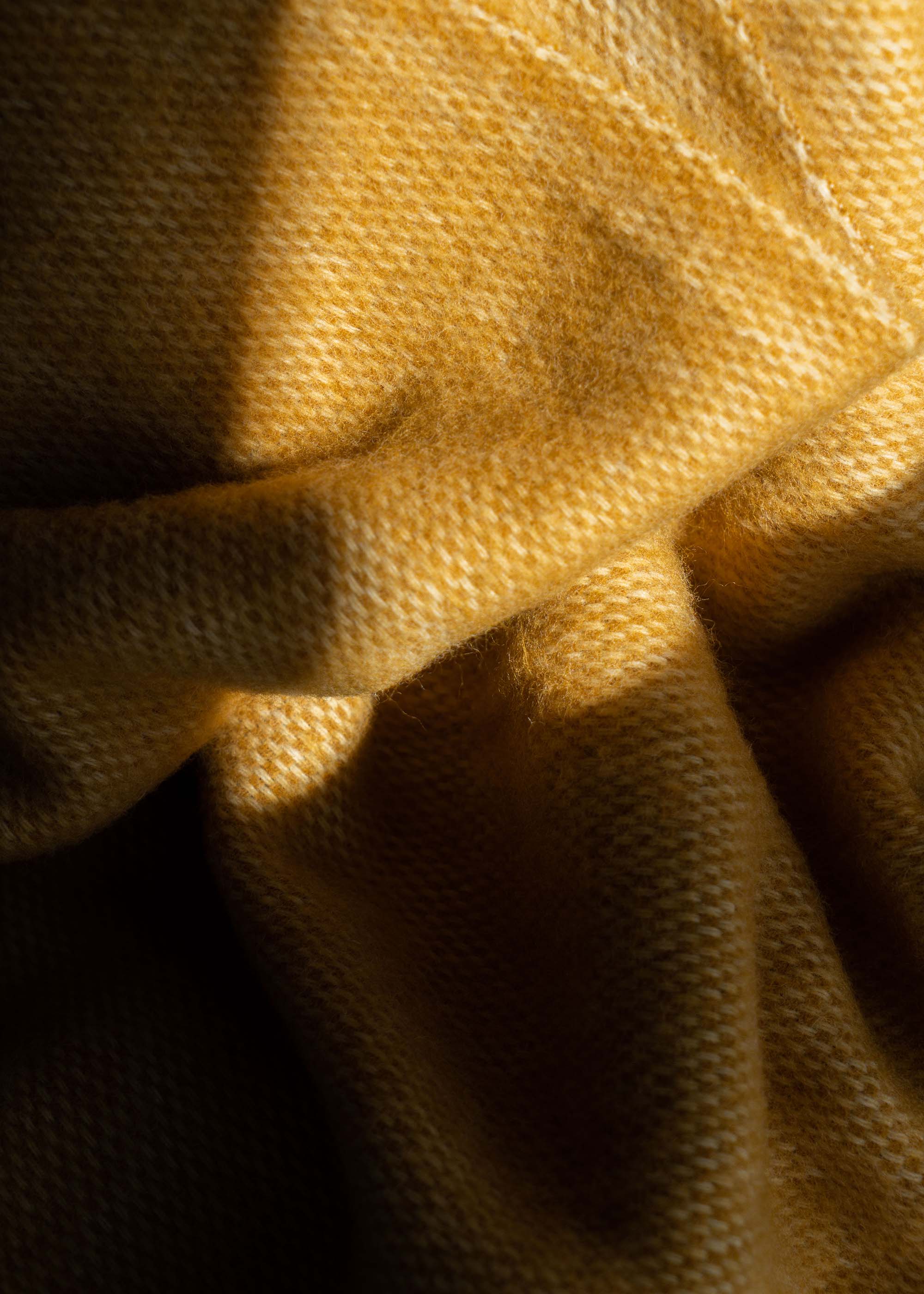 MERI blanket / Saffron - Image 10