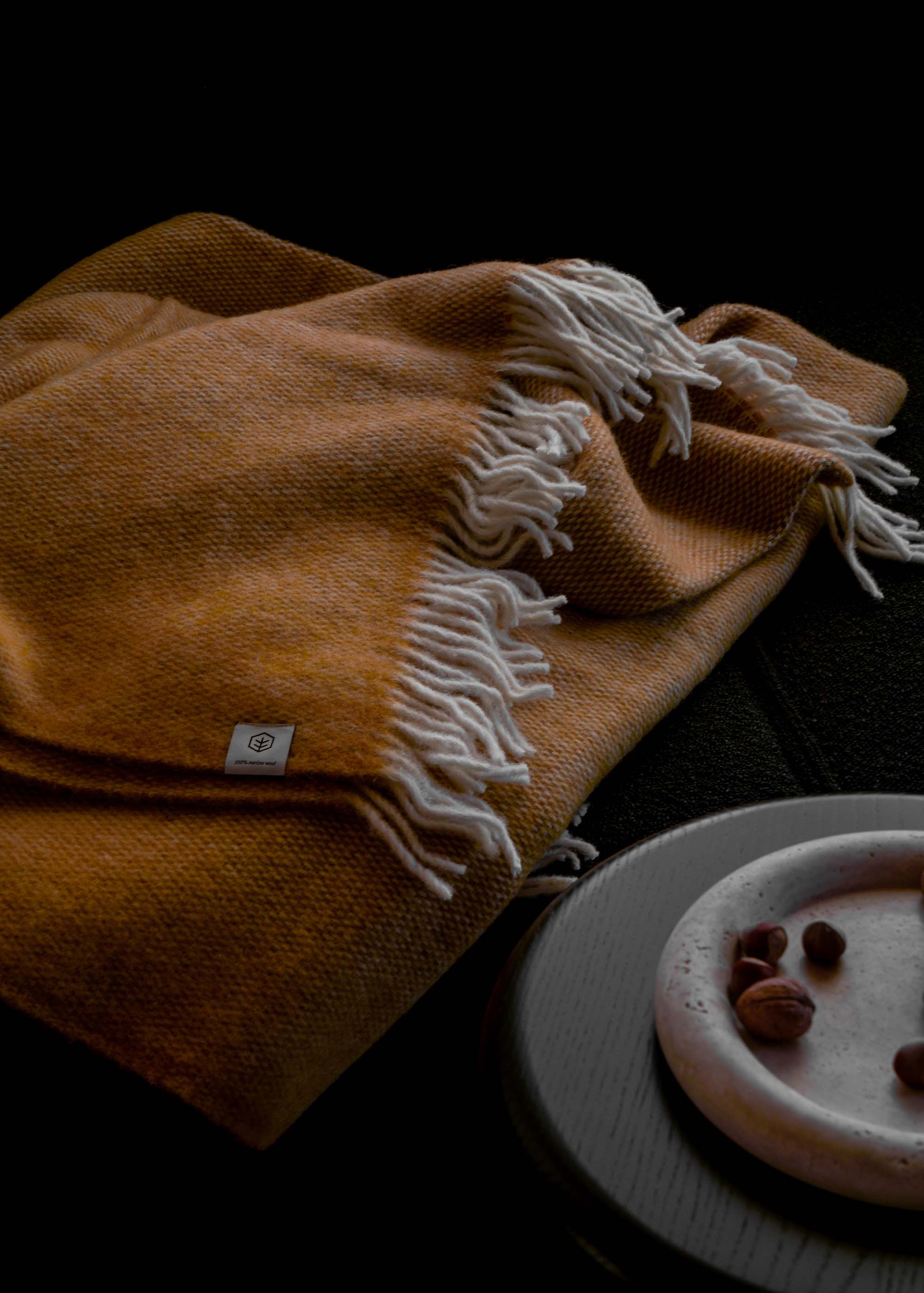 MERI blanket / Saffron - Image 4