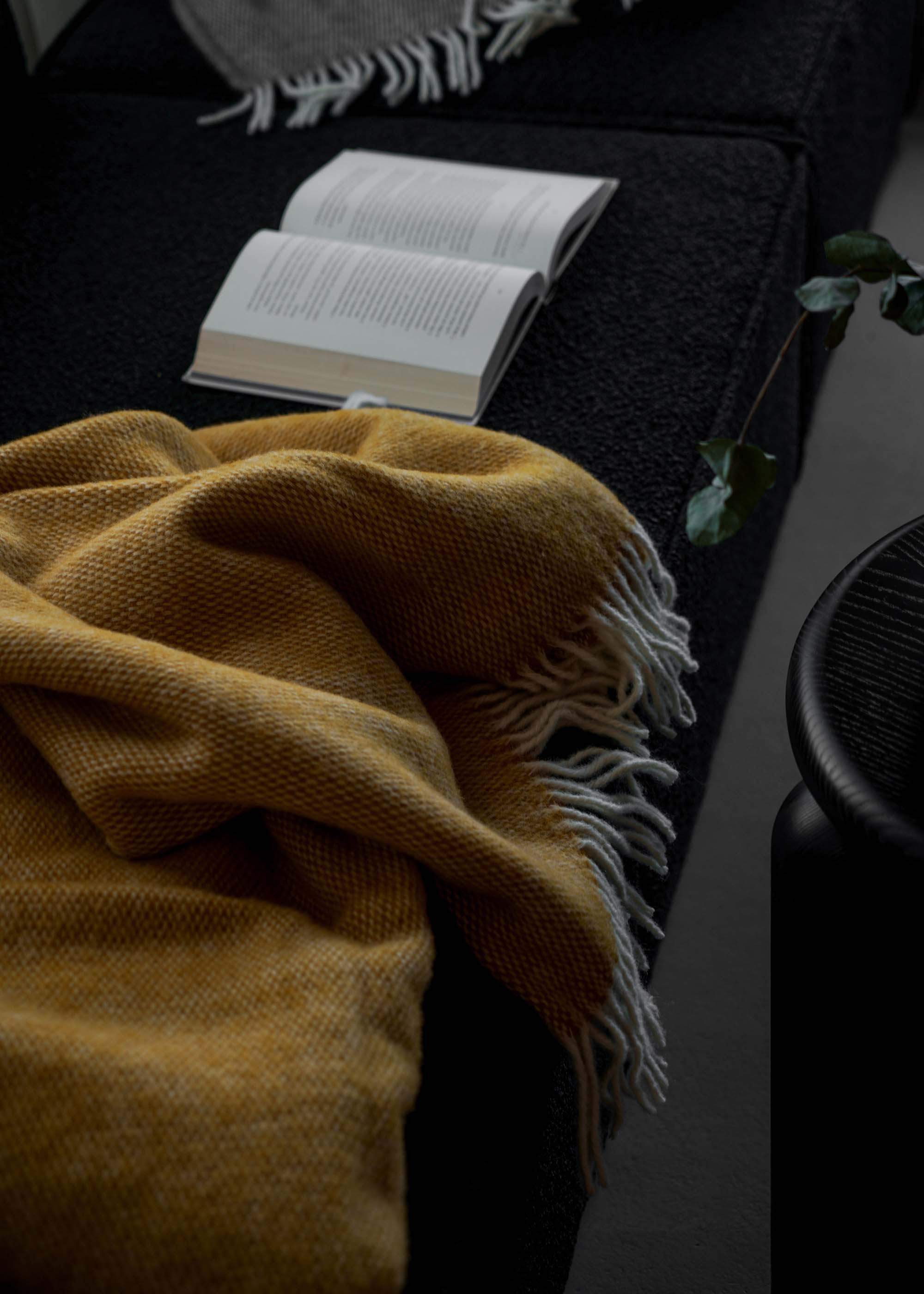 MERI blanket / Saffron - Image 7