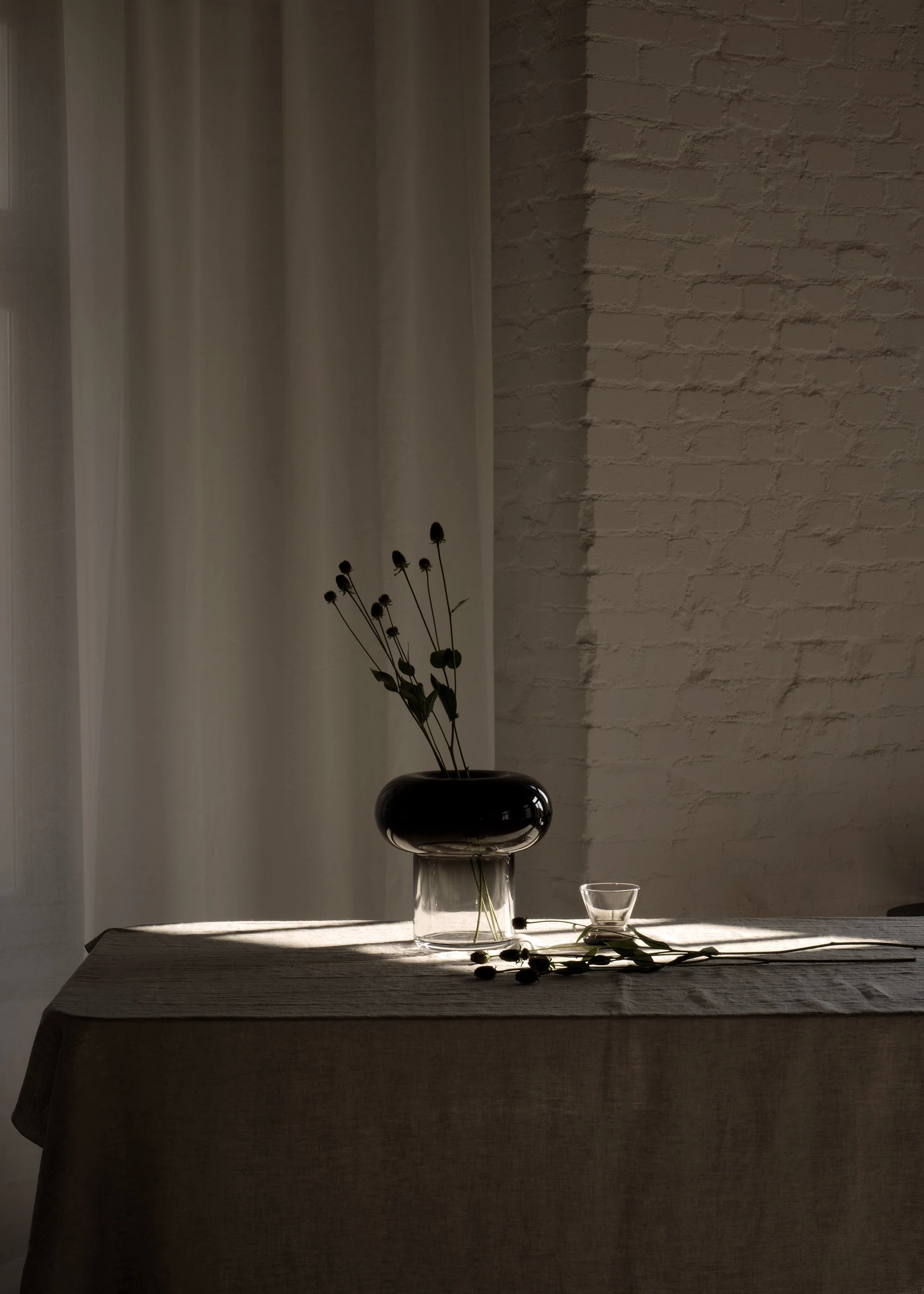 ORIO vase / Black - Image 5