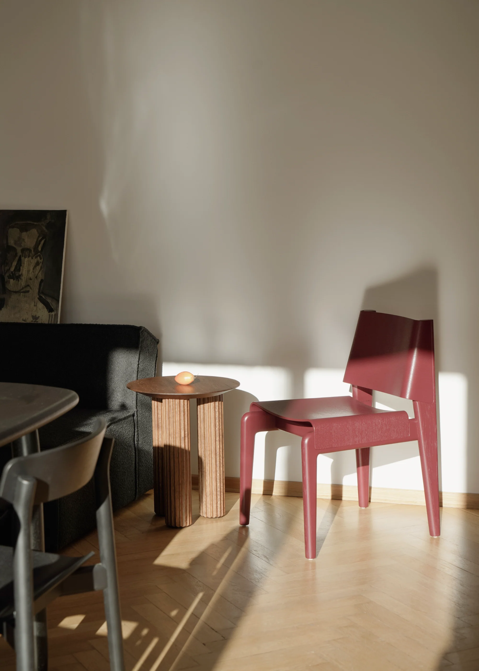 UNDIA chair / Burgundy - Image 3