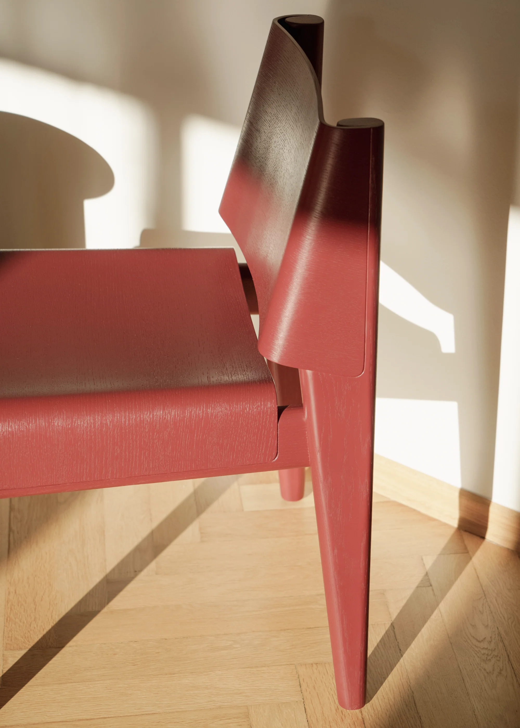 UNDIA chair / Burgundy - Image 8
