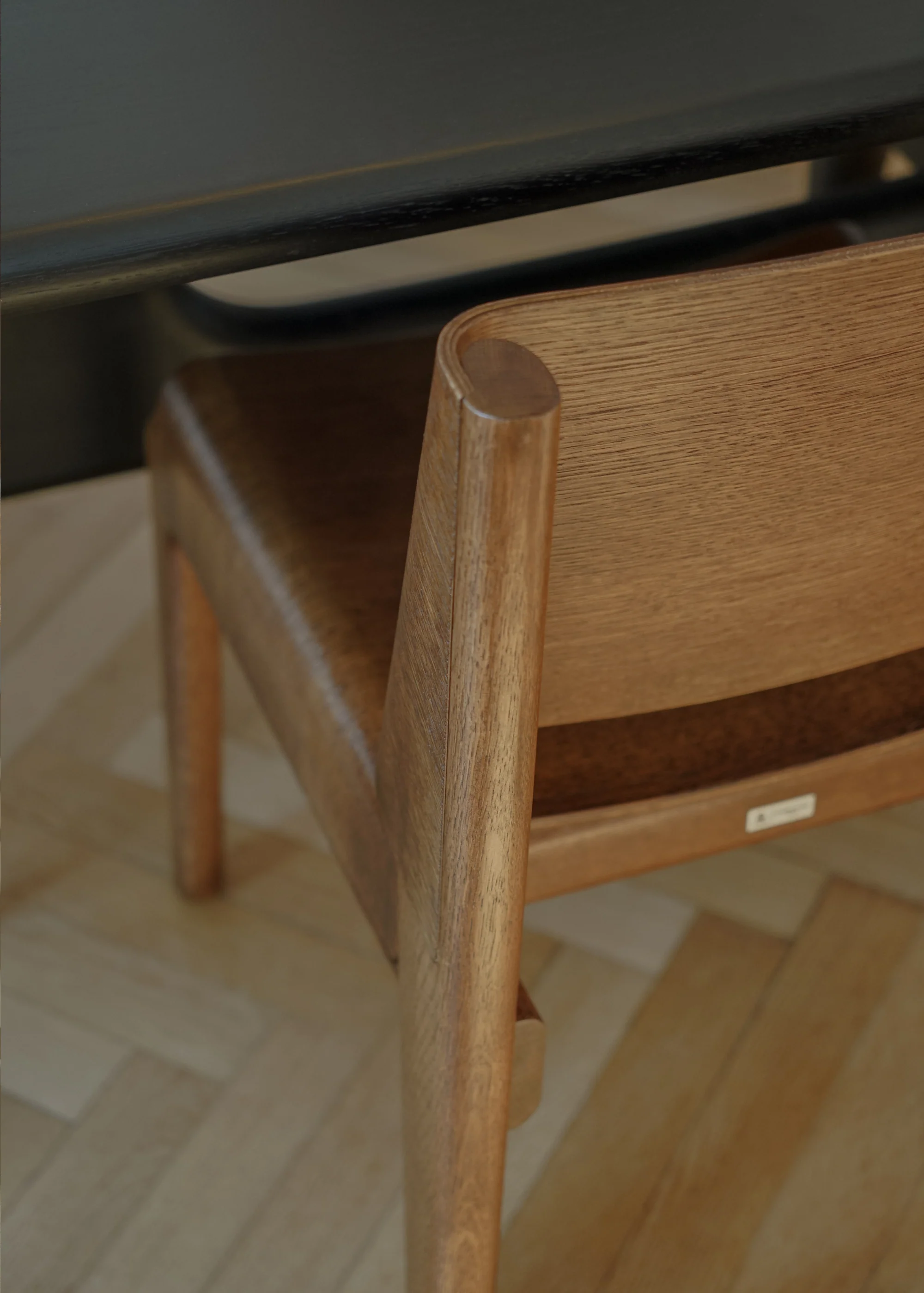 UNDIA chair / Dark oak - Image 8